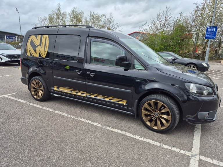 VW Caddy Maxi Life 1.6tdi 2015 Black new injectors and cambelt
