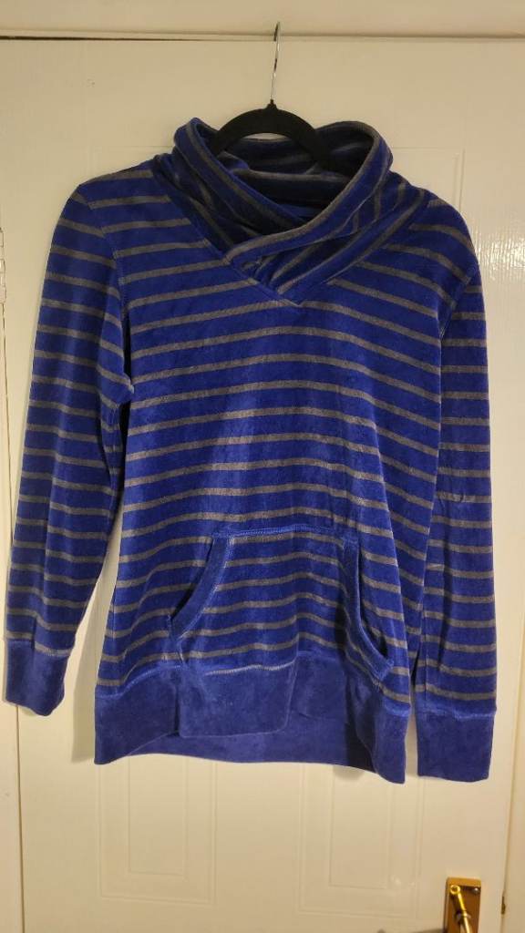 Ladies jumper 