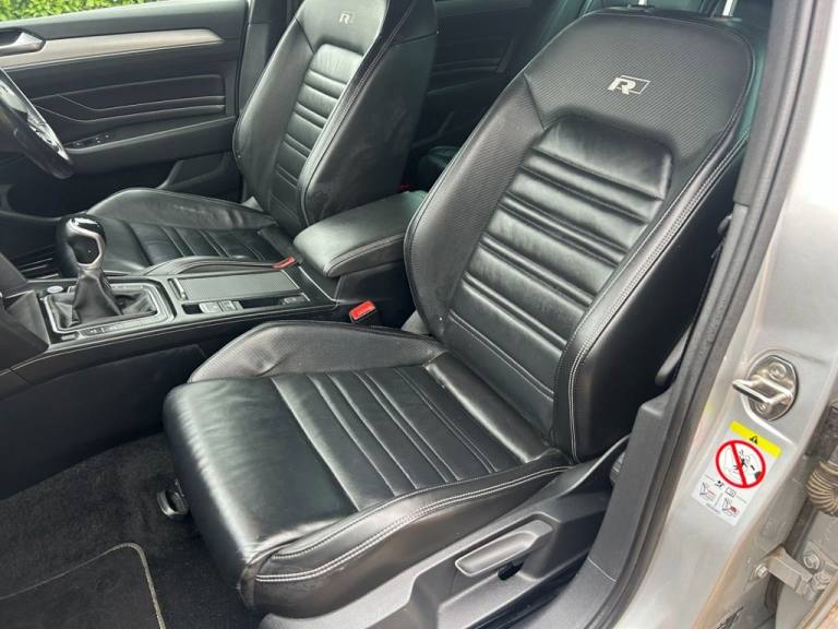 2020 20 VOLKSWAGEN PASSAT 2.0 TDI EVO R-LINE ESTATE 5DR DIESEL MANUAL EURO 6 (S/