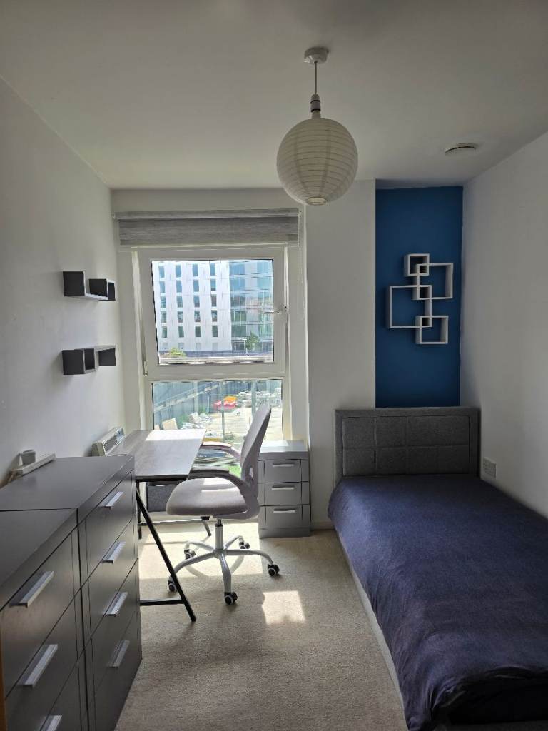 S3 8nr room to rent