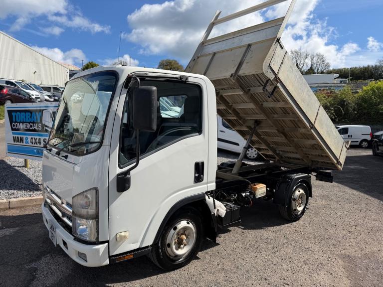 2014 Isuzu N35 tipper Tipper Diesel Manual