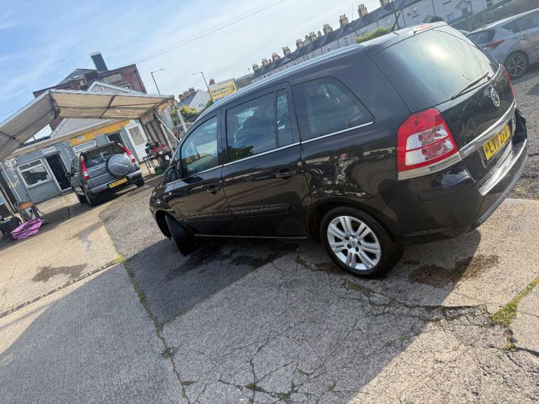 Vauxhall, ZAFIRA, MPV, 2011, Manual, 1686 (cc), 5 doors