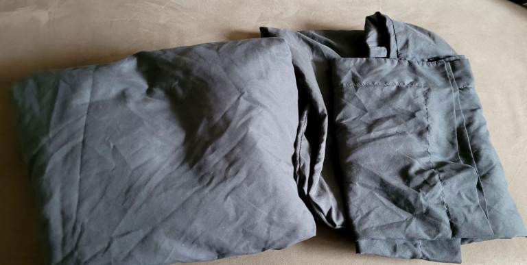 Grey bed linen - fitted sheet, duvet cover and pillow cases