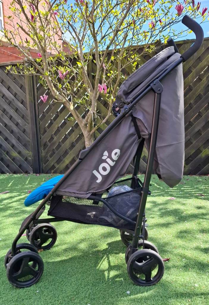 Joie Nitro E umbrella stroller