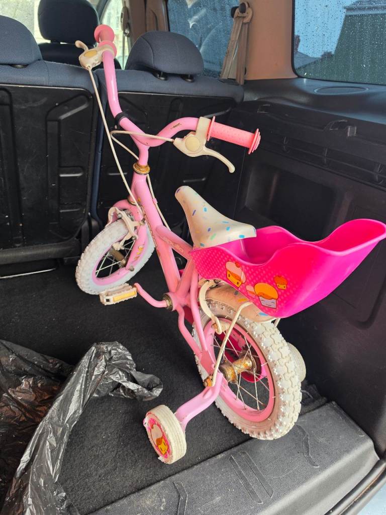 Kids bike 2 to 4 years old good condition