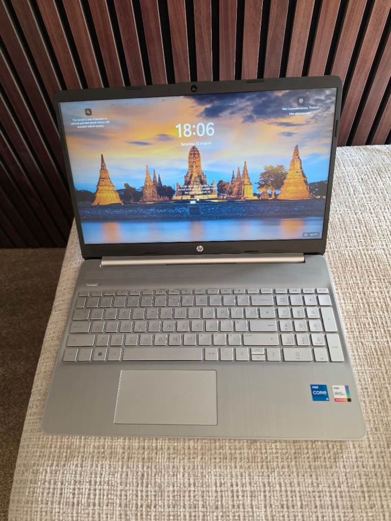 HP 15s-fq5021na 15.6-inch Laptop - Intel Core i5, 256GB SSD