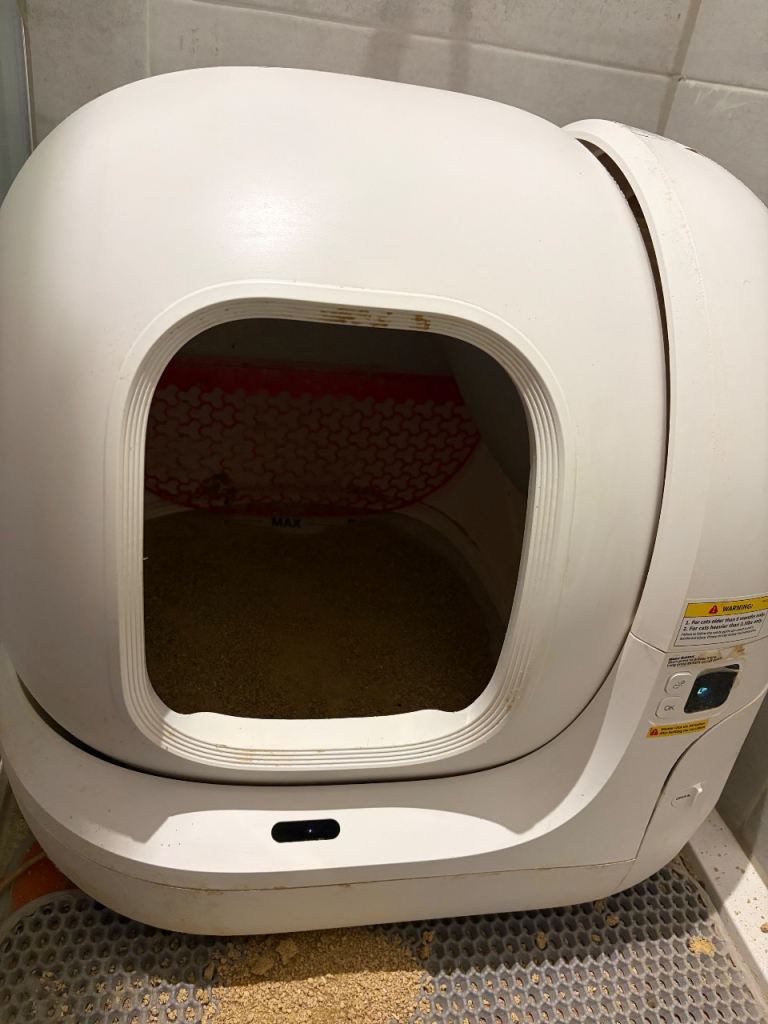 Petkit - Automatic self-cleaning litter box