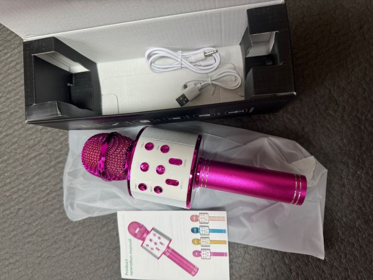 Wireless Microphone brand new