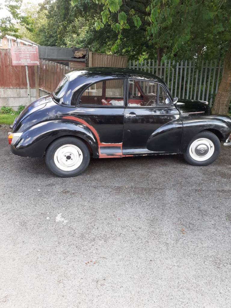 1967 morris  minor 