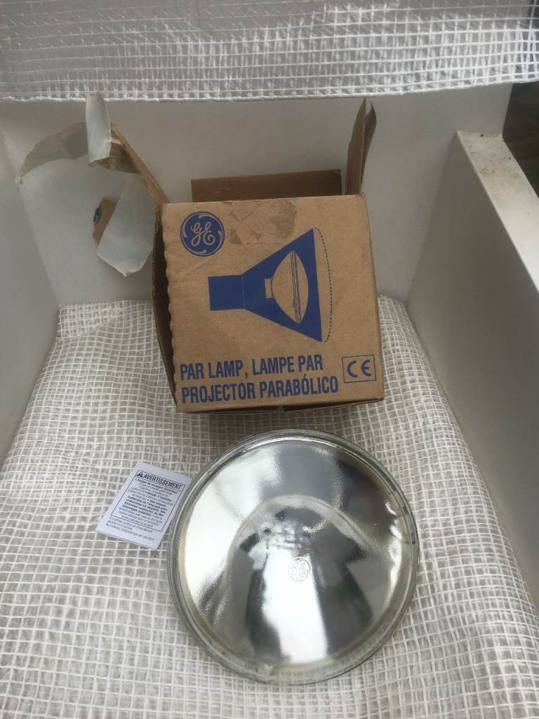 9 Can Par Light Bulbs ge 300par56/nsp 240-250v 300w Stage Lights DJ Lights Theatre Lights