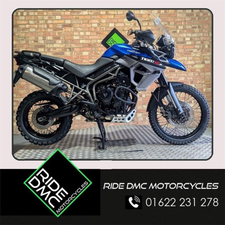 TRIUMPH TIGER 800 XCX. 16. GREAT SPEC.  20K. FSH. NONE OWNER BIKE. EXTRAS