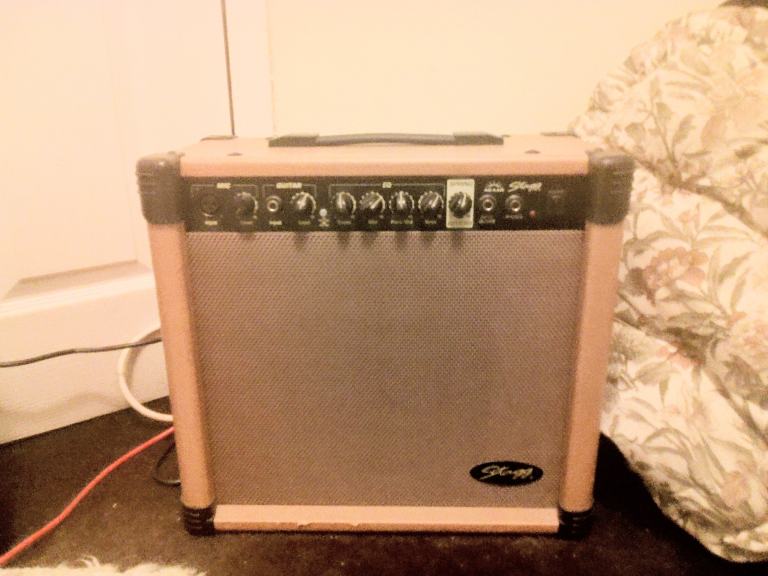 Stagg acoustic guitar amp 40aar 