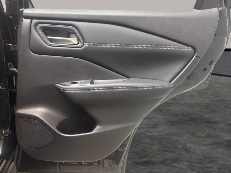 2022 Nissan Qashqai 1.3 DIG-T MHEV N-Connecta SUV 5dr Petrol Hybrid XTRON 4WD Euro 6 (s/s) (158 S...