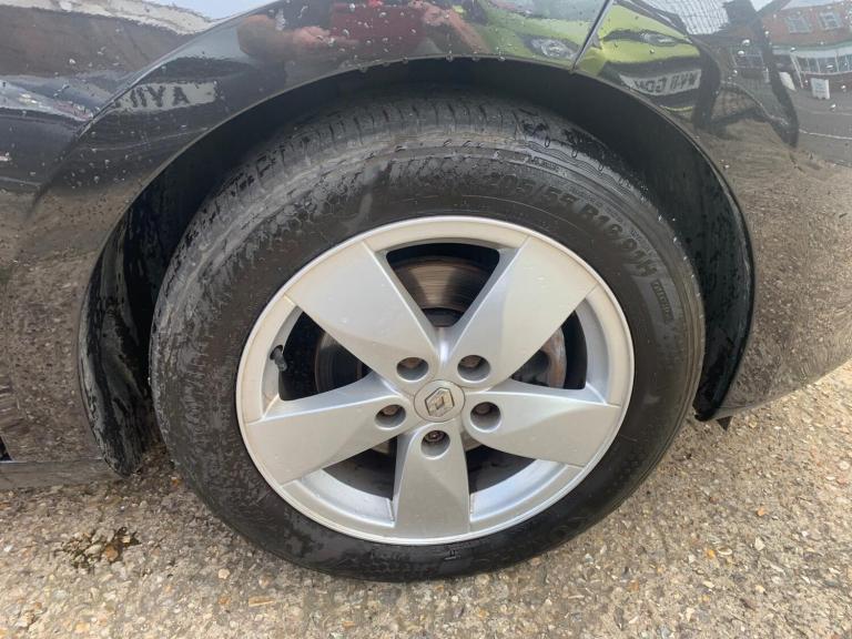 2010 Renault Megane 1.6 16V 110 Dynamique TomTom 3dr COUPE PETROL Manual