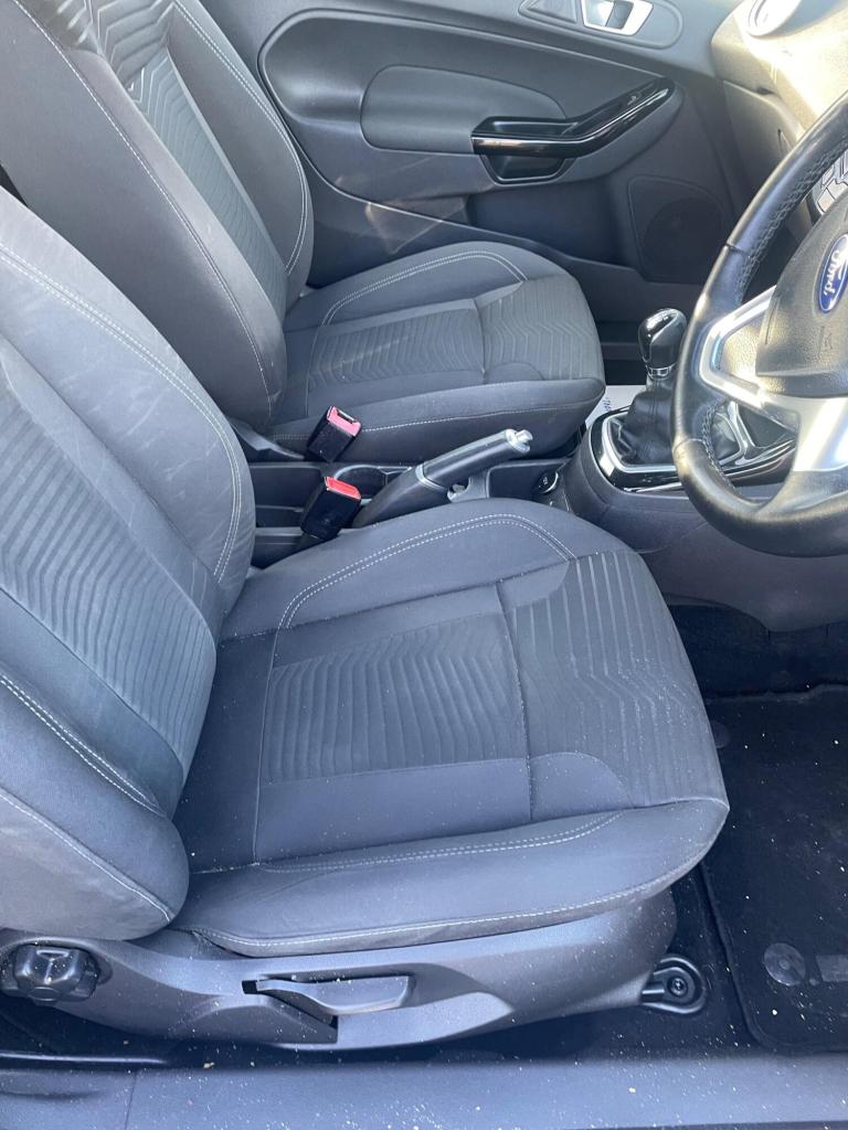 2014 Ford Fiesta 1.5 TDCi Zetec 3dr HATCHBACK DIESEL Manual