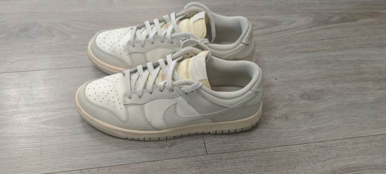 Nike Dunk Sail Light Bone Trainers (Size:7)