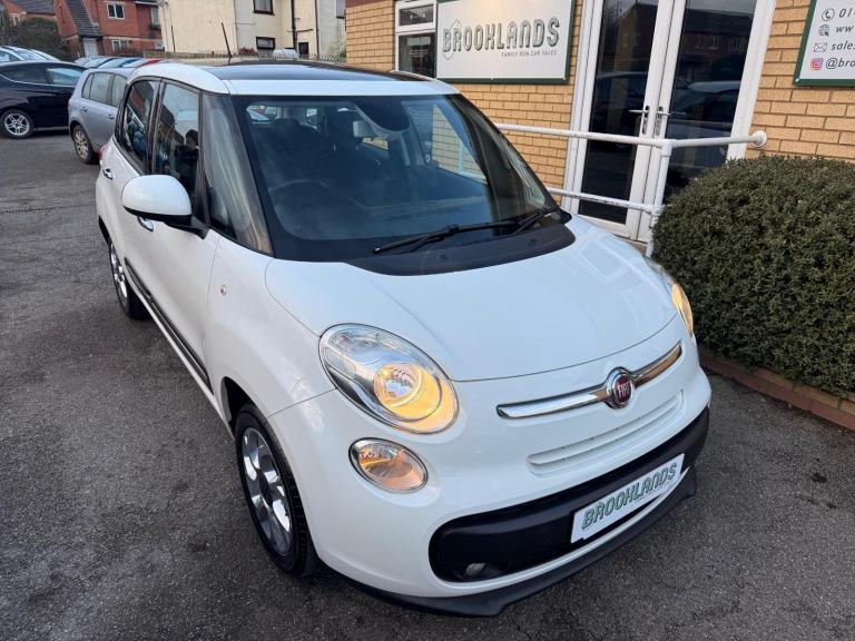 2016 Fiat 500L 1.4 Lounge White 5 Door Glass Panoramic Roof Low Insurance Group