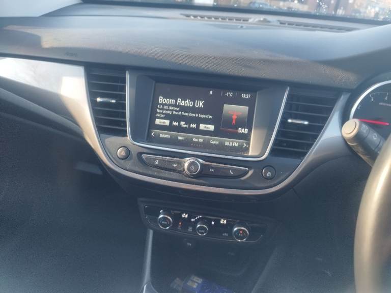 Vauxhall, CROSSLAND X, Hatchback, 2017, Manual, 1199 (cc), 5 doors