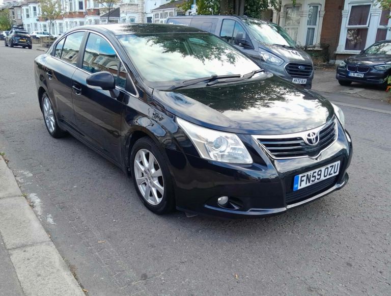 Toyota AVENSIS 2009 1.8 petrol manual 