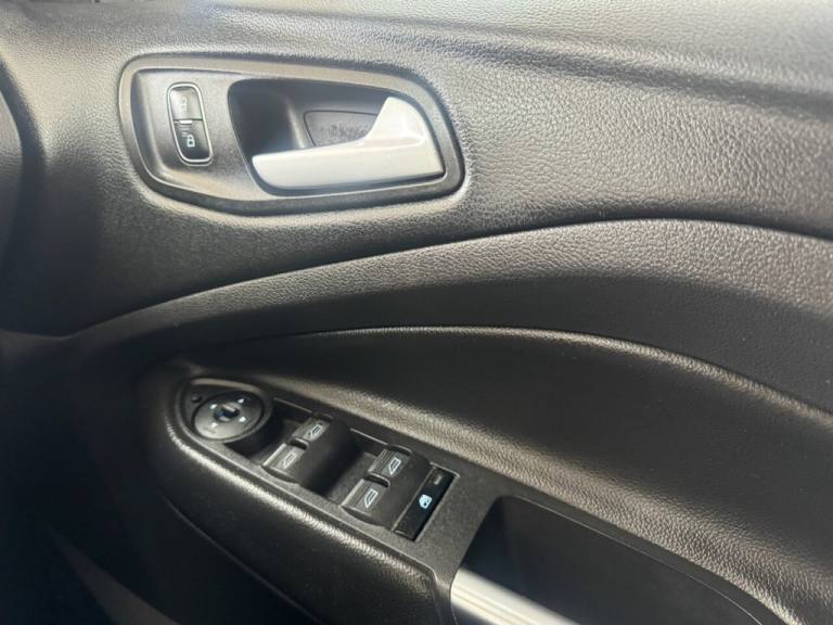 2018 Ford Kuga 1.5 TDCi ST-Line 5dr 2WD HATCHBACK DIESEL Manual