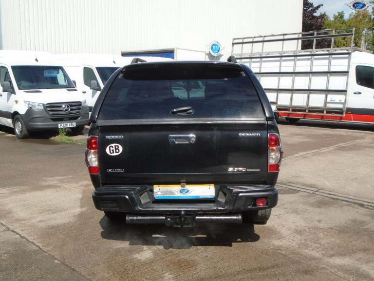 ISUZU RODEO 3.0 CRD Denver Max LE Black Auto Diesel 2010