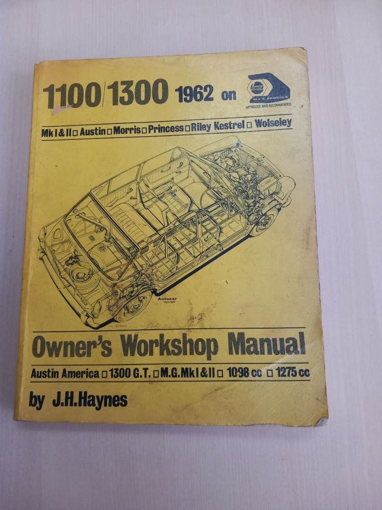 Castrol Haynes car repair manual 