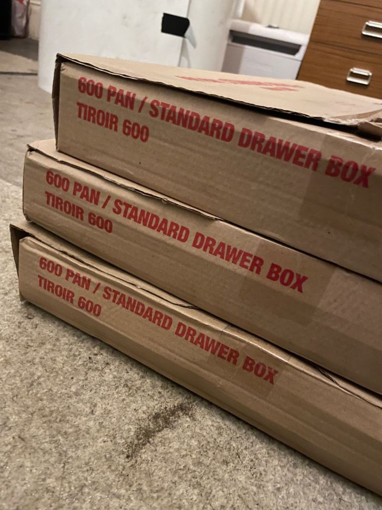 Howdens 600 pan /   STANDARD DRAWER BOX (Set x3)