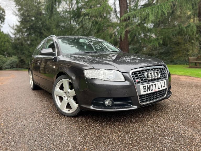 Audi A4 Avant 2.0 TDI S Line + BOSE + DAB + SAT NAV