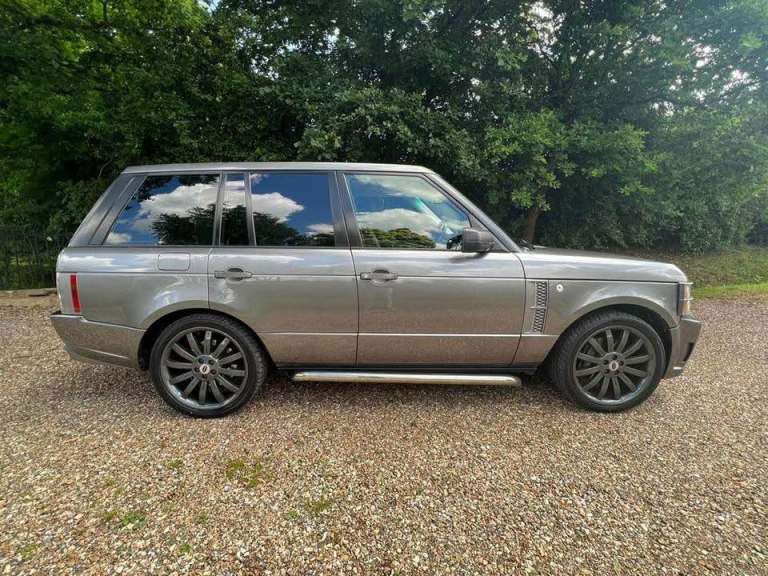 Range Rover 2006 Vogue SE 3.6 TDV8 – Genuine Overfinch Autobiography