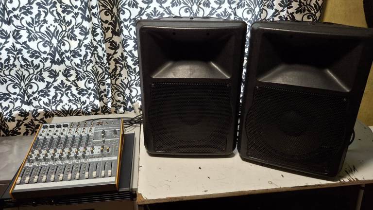PA Band Sound system. Speakers, Amp and Mixing desk. 