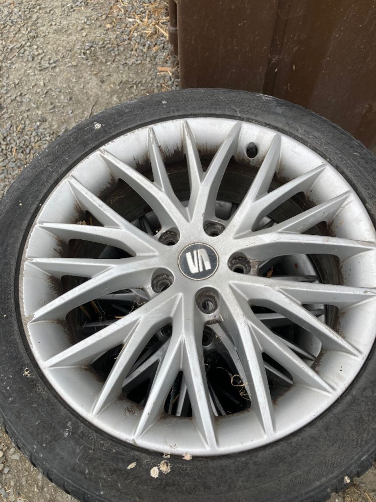 Seat alloys 