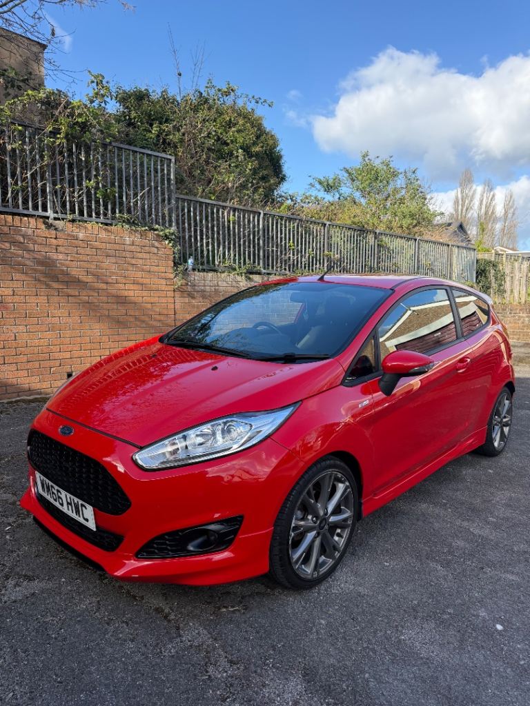 Ford Fiesta 1.OT EcoBoost ST-Line Euro 6 (s/s) 3dr