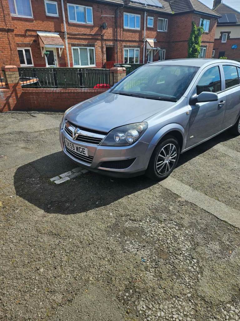 Vauxhall astra