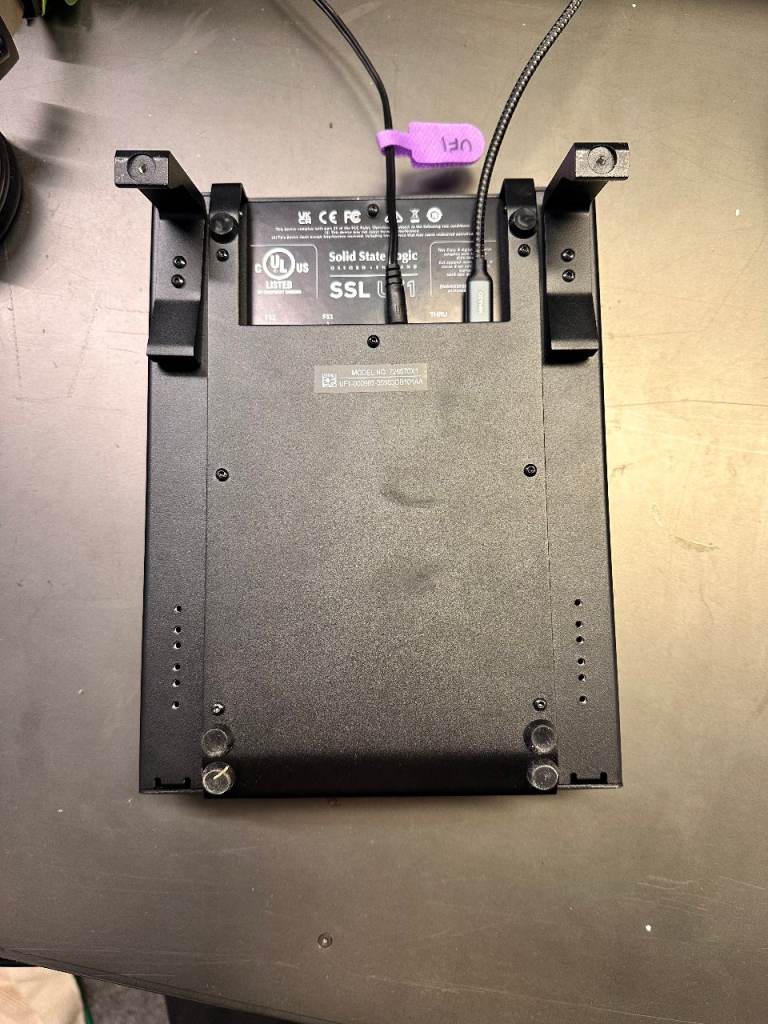 SSL UF1 DAW CONTROLLER