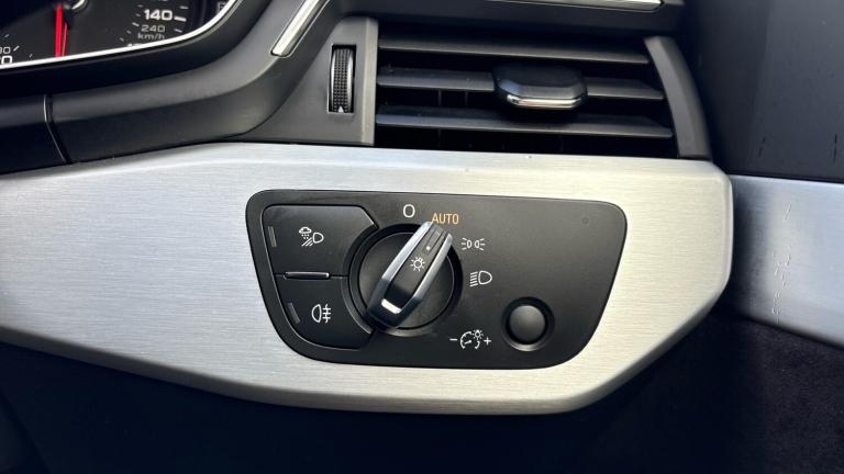 2019 Audi A4 40 TDI Quattro S Line 5dr S Tronic ESTATE DIESEL Automatic