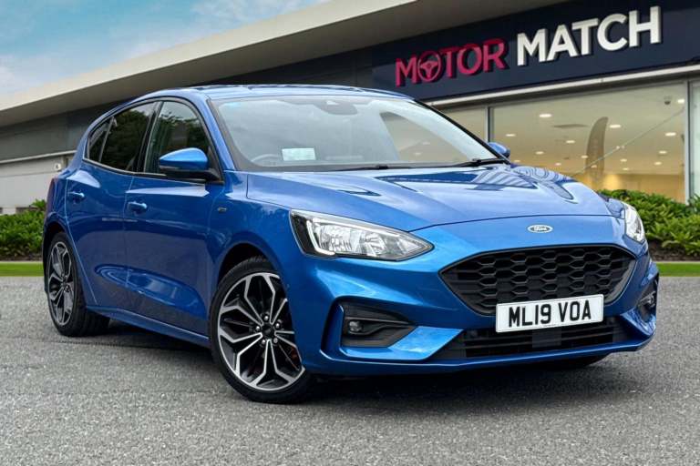2019 Ford Focus 1.0T EcoBoost ST-Line X Euro 6 (s/s) 5dr Hatchback PETROL Manual