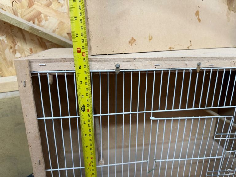 Breeding cage/box
