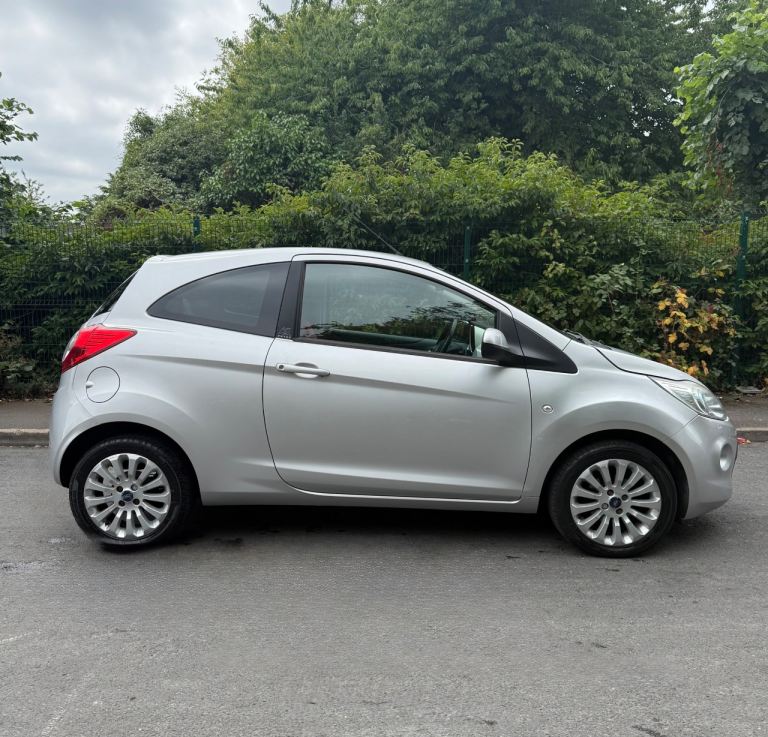 Ford, KA, Hatchback, 2012, Manual, 1242 (cc), 3 doors