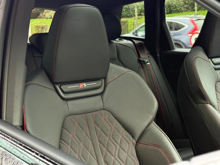  Audi Q6 e-tron 100kWh Edition 1 SUV 5dr Electric Auto quattro (388 ps) Electric Automatic