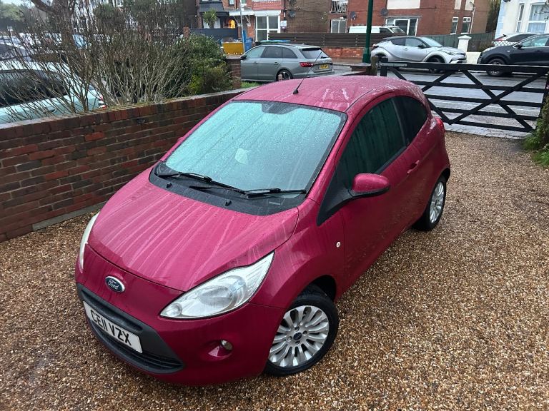 Ford, KA, Hatchback, 2011, Manual, 1242 (cc), 3 doors