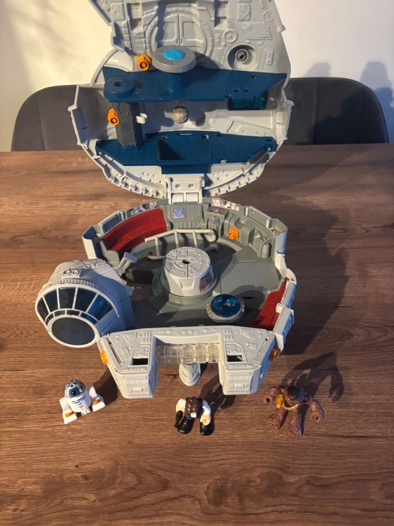 Millennium Falcon