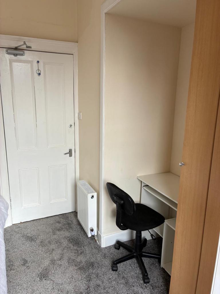 3bedroom flat