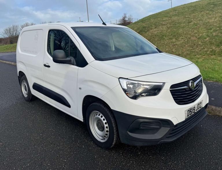 2019 Vauxhall Combo 1.6 Combo 2000 Edition TD S/S Panel Van Diesel Manual