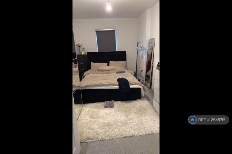 image for 2 bedroom flat in Chambray House, Wallington, SM6 (2 bed) (#2645715)