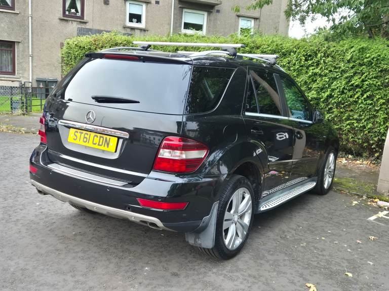 MERCEDES ML 300 CDI AMG