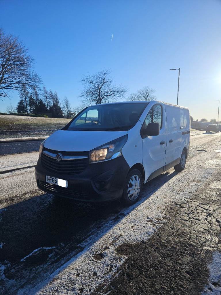 66/ reg Vauxhall vivaro cdti 1.6 ulez comp sim trafic transit custom primastar