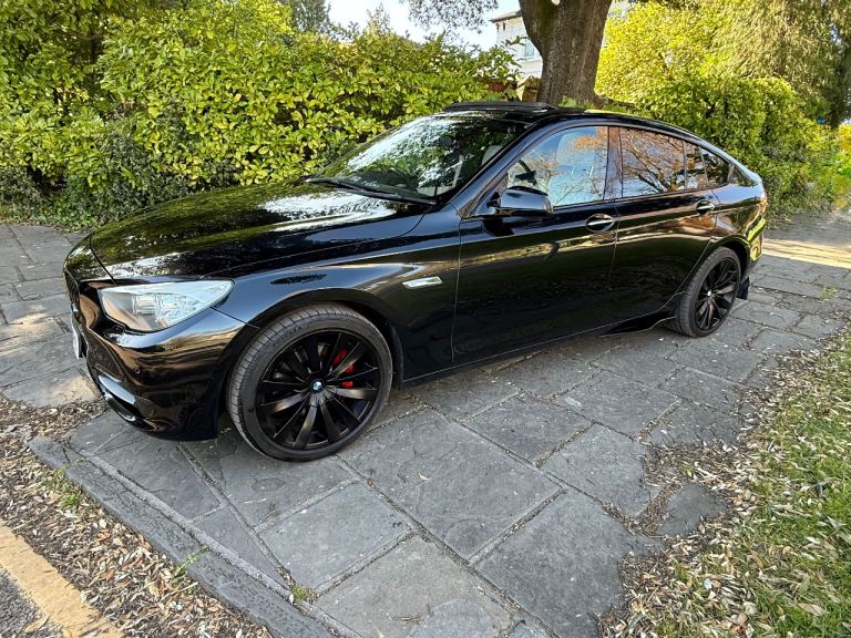 2011 Bmw 535D GT -Panoramic Glass Roof -8speed automatic 