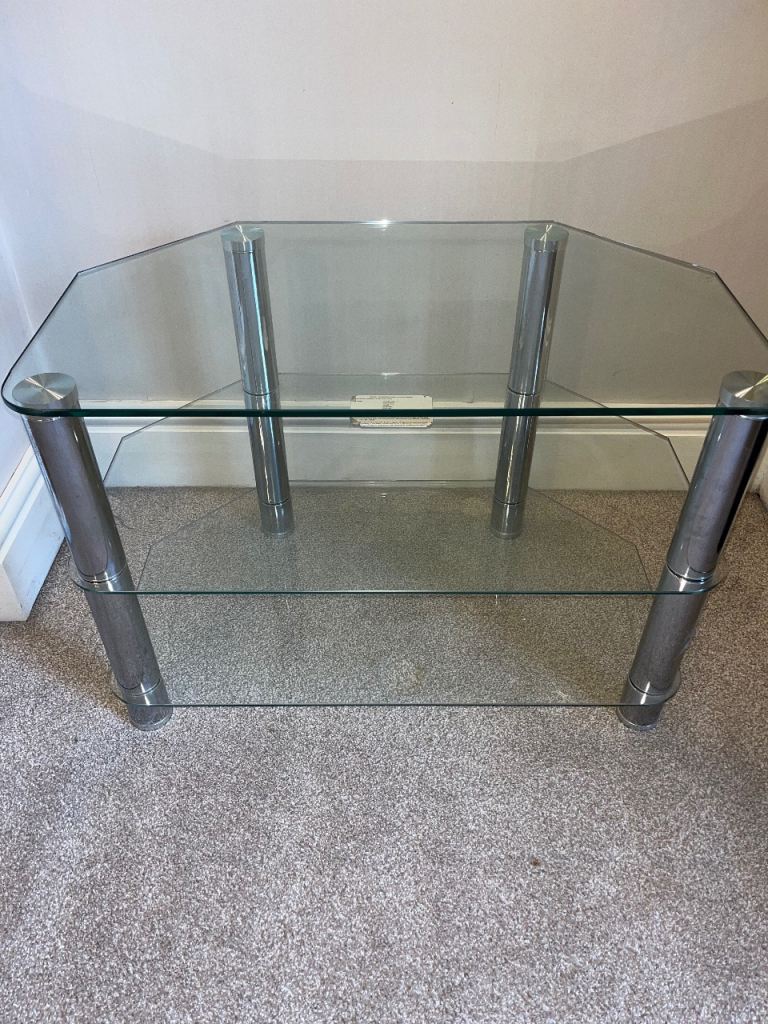 ****FREE**** Tv Stand