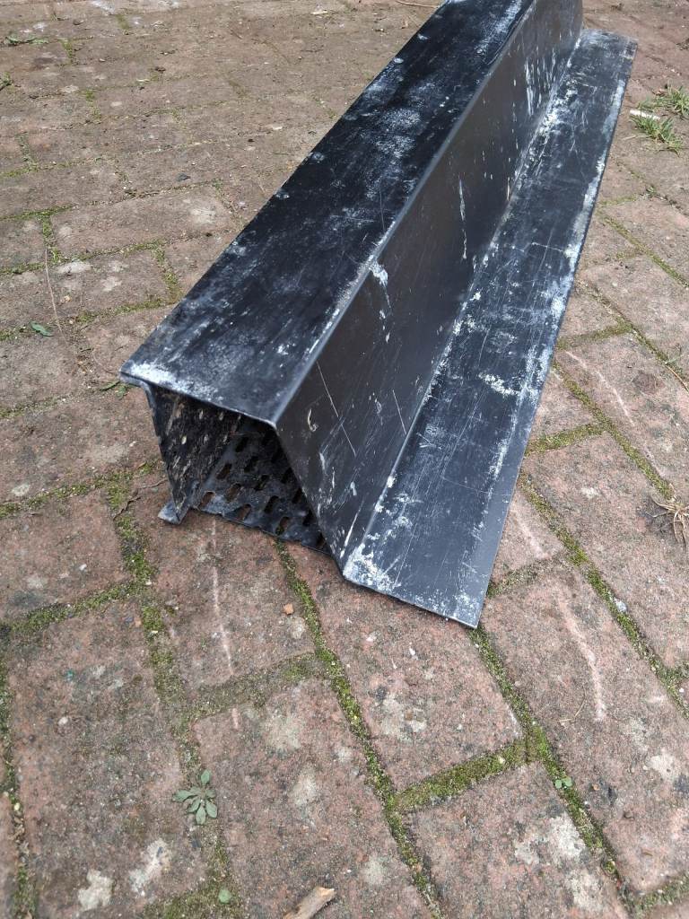 Catnic lintel  1200mm