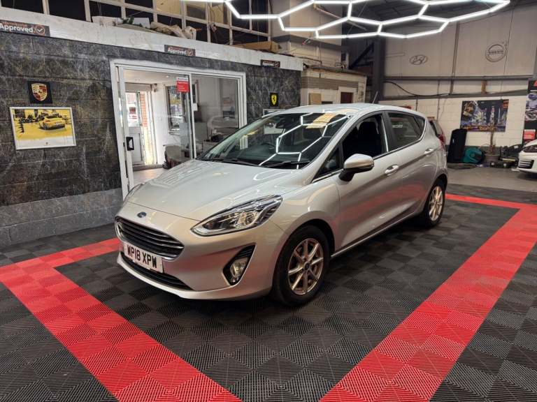 FORD FIESTA 1.0 T EcoBoost Zetec 2018